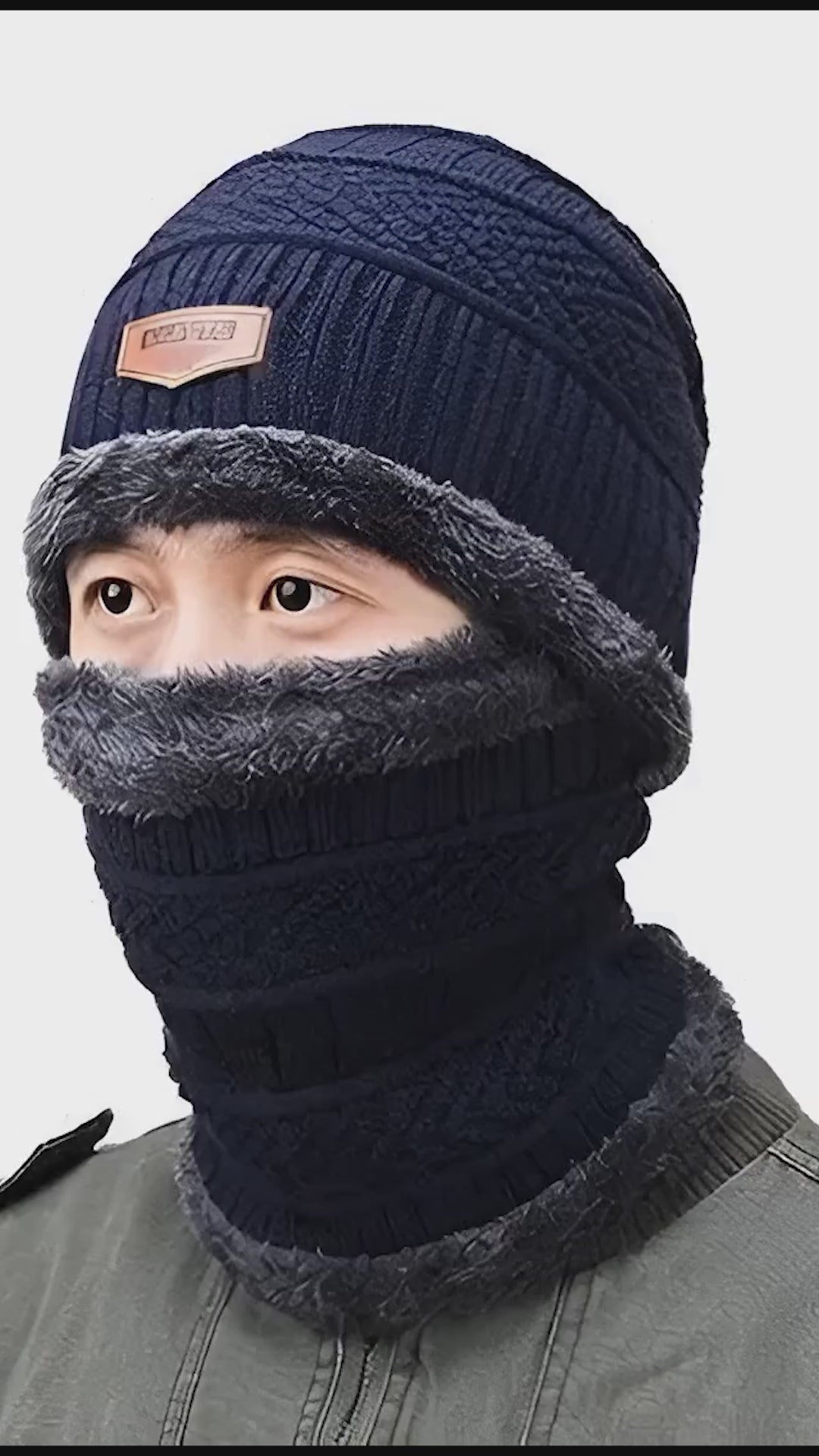 Unisex Woolen Cap Set